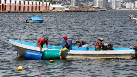 Pescadores En Acapulco Cumplen Una Semana Desaparecidos N