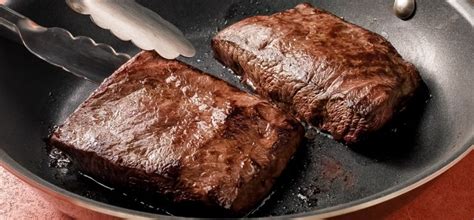 Pan-Broiling Steak: Beef 101 | Sugar detox recipes, Flat iron steak, Steak