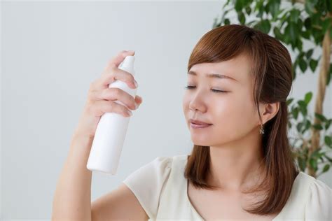 How To Use Your Facial Mist Properly Iskincarereviews