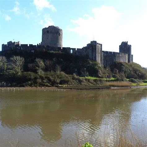 Ten Best Castles In Wales – Henry's Holidays