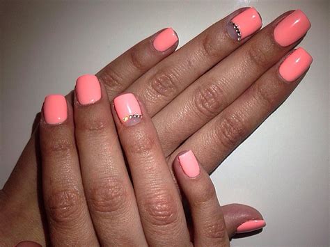 20 Best Peach Color Nail Designs - Home, Family, Style and Art Ideas