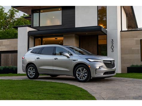 2023 Buick Enclave: 107 Exterior Photos | U.S. News