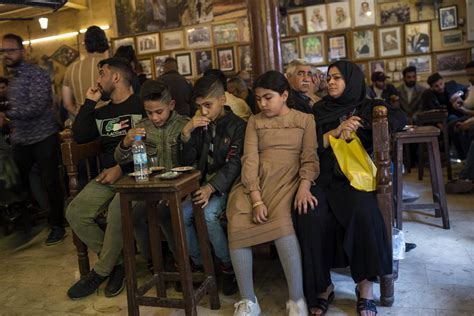 20 Years After U S Invasion Young Iraqis See Signs Of Hope