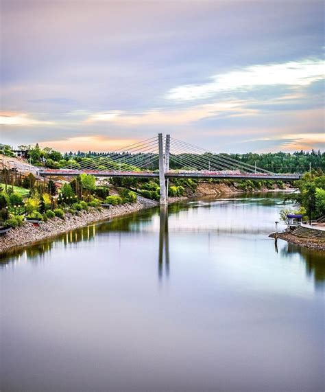 Fun Things To Do This Fall In Edmonton The Hat At Corners