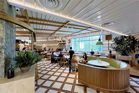 9 Ideal Orchard Blvd And Tanglin Cafes For This Is Singapore