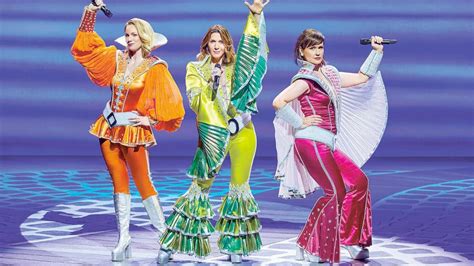 Hamburg Mamma Mia Lohnt Sich Das Abba Musical General Anzeiger