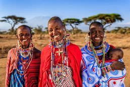 Maasai Clothing & Jewelry: What do the colors mean?