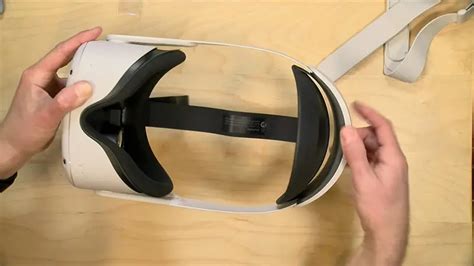 How To Install The Oculus Elite Strap - Gamer Tweak