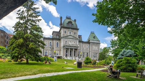 Reiseführer Sherbrooke: 2024 das Beste in Sherbrooke entdecken | Expedia.de