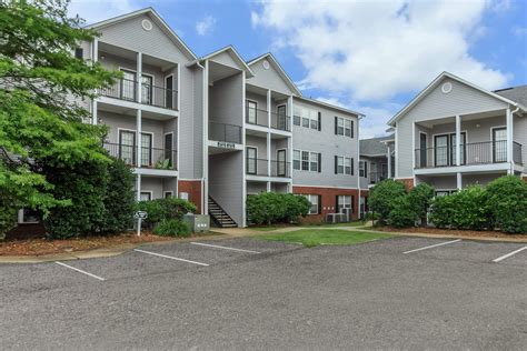 Arbor View Mississippi - Apartments in D'Iberville, MS