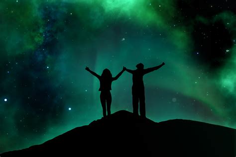 Love Couple Wallpaper 4k Silhouette Aurora Sky Night 5k