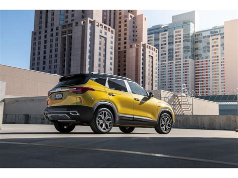 2023 Kia Seltos: 134 Exterior Photos | U.S. News