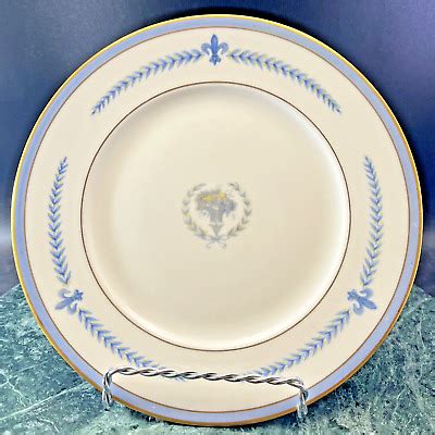 Lamberton Ivory China Puritan Fleur De Lis Laurel Leaf Puritan Salad