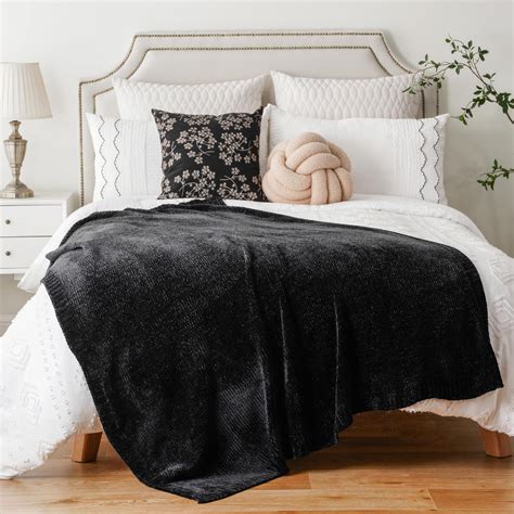 Battilo Cozy Chenille Knit Throw Blanket Couch Bed Decor