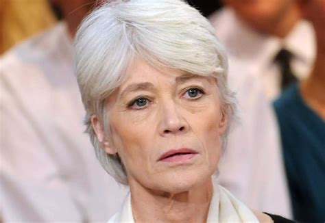 Françoise Hardy Une scène épouvantable pourquoi la chanteuse est