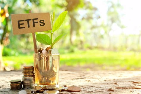 Best ETFs For Income Investing in March 2024