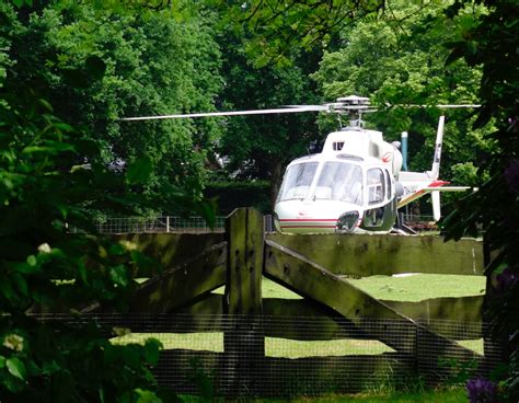 Heli Bij De Buren Oog Op Laren