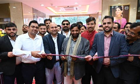 Malabar Gold Diamonds Opens New Store In Lucknow