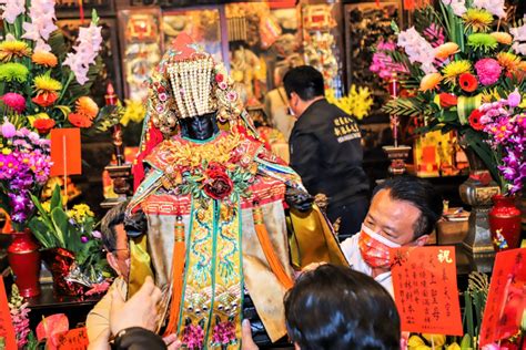 嘉義新港奉天宮媽祖起駕遶境祈福 縣長翁章梁：祈求媽祖保佑台灣平安、世界和平！ 台灣華報