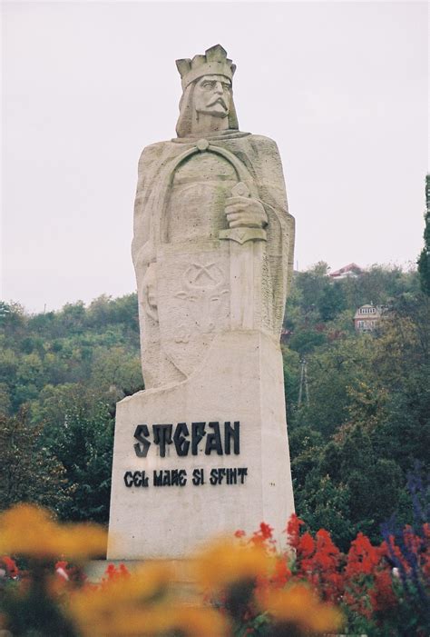 Stefan cel Mare va trona în mijlocul intersecției