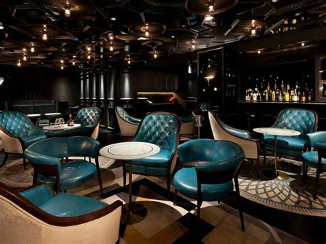 50 Best Bars In Hong Kong