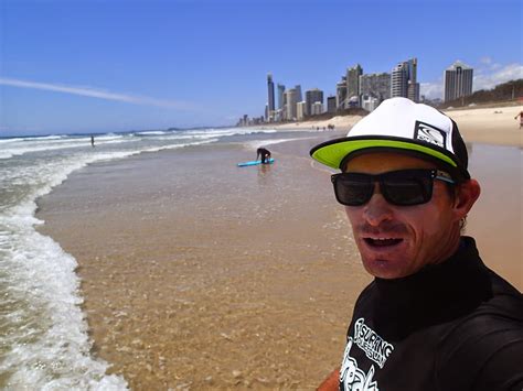 SURFBOARD RENTAL MAIN BEACH, SURFERS PARADISE, BROADBEACH - The world ...