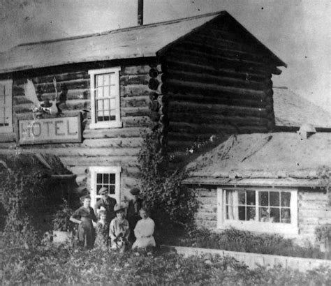 Group Portrait, c1915. – Dawson City Museum