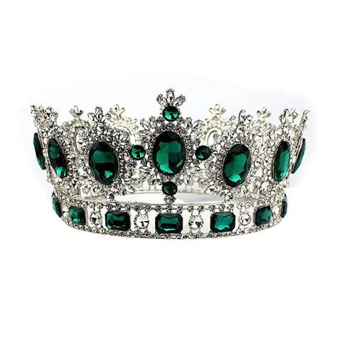 30 Beautiful Wedding Tiaras You Can Get From Amazon Today!