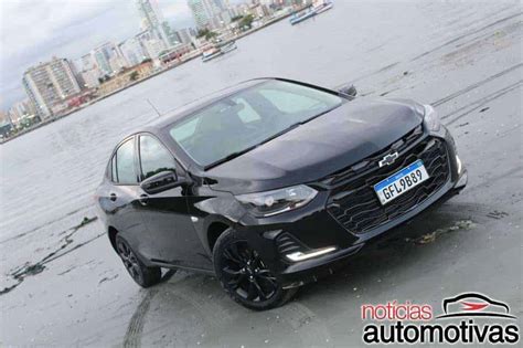 Avalia O Chevrolet Onix Plus Midnight Perde No Conte Do