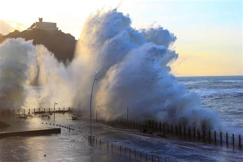 What Is A Tidal Wave Everything You Need Know American Oceans