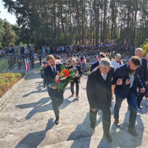 Uroczystość ku czci poległych i pomordowanych w okresie II Wojny