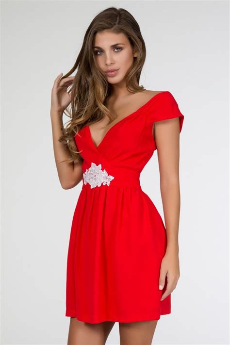 Venta Vestido Rojo Entallado En Stock