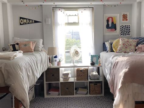 Functional Cozy And Stylish College Dorm Room 🤩 Dorm Room Designs