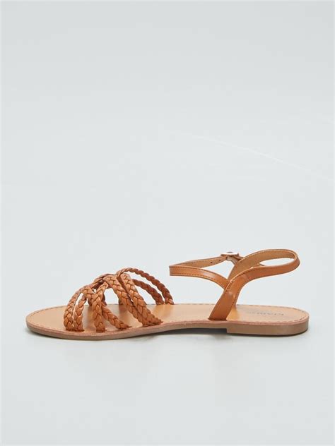 Sandalias Planas Con Tiras Trenzadas MARRON Kiabi 12 00