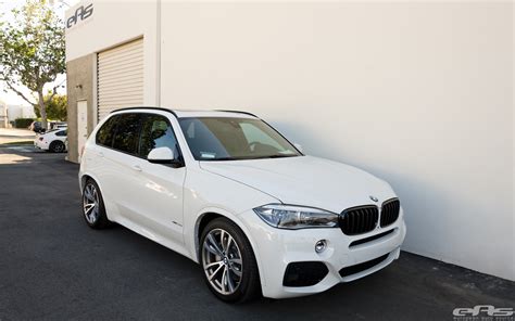 Lowered Alpine White F15 X5 M Sport Bmw Performance Parts And Services