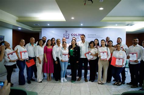 Gobierno Colima Entrega Plazas Definitivas A Personal De Apoyo Y