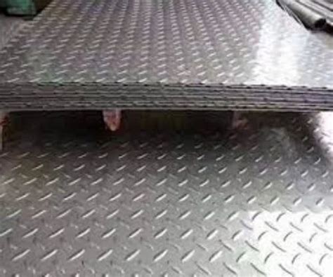 Jindal And Import Chequred Finish Stainless Steel Chequered