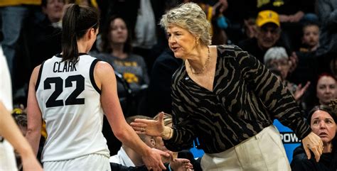 Lisa Bluder, Iowa women's basketball coach, announces retirement