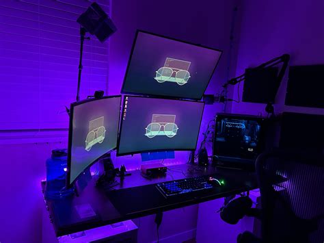 One 32” curved monitor, one 27” curved monitor, and one 32” flat monitor. What is the best