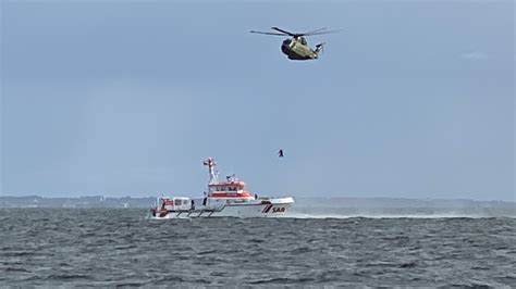 Hubschrauber Retten Angler Auf Ostsee 1