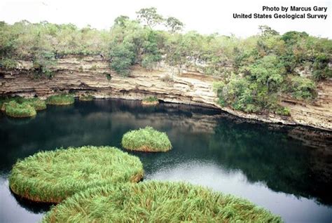 Cenote el Zacatón | United states geological survey, Island, Photo