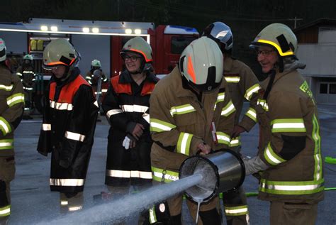 Bung Schaum Und Netzmittel News Freiwillige Feuerwehr Flaurling