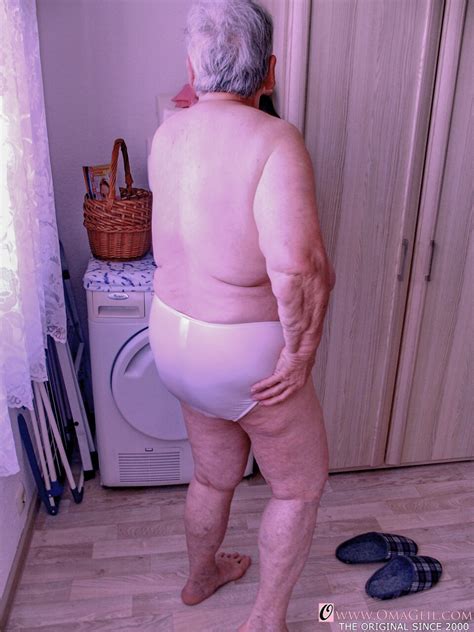 Chubby Granny Lavinia Strips Completely Naked And Shows Her Saggy Tits CoedCherry