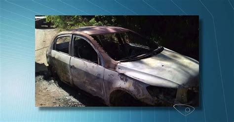 G Corpo Carbonizado Encontrado Em Carro Incendiado Em Estrada No