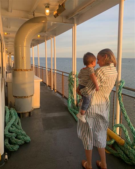 Understanding the current cross sound ferry schedule for departures 10