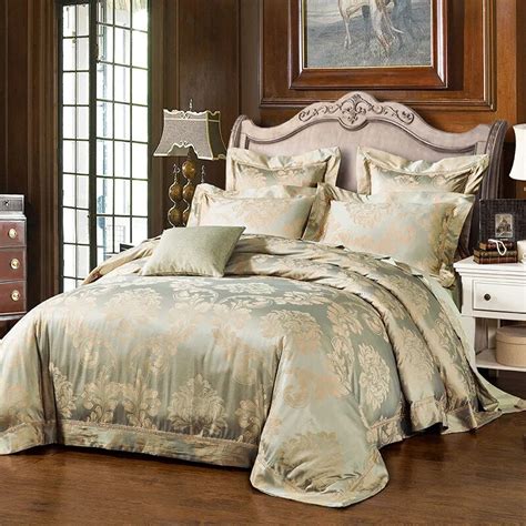 New Fashion Home Textile Wedding Jacquard Silk Bedding Set Luxury Satin