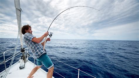 The Complete Beginner's Guide to Saltwater Fishing - Outdoor Zone