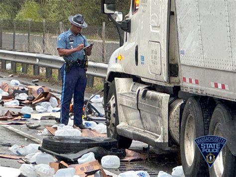 Connecticut Man Injured In Crash Between 2 Tractor Trailers Abc6