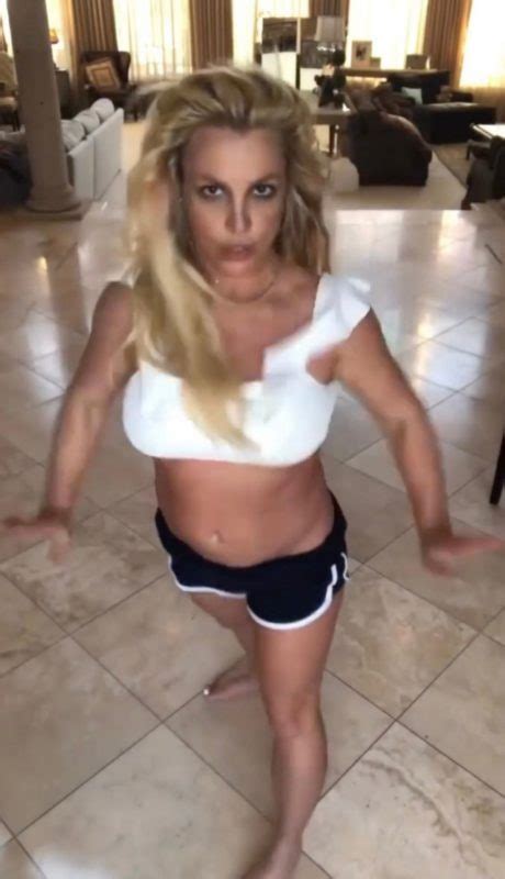 In Nude Videos Britney Spears Advised The Celebrity To Button Up