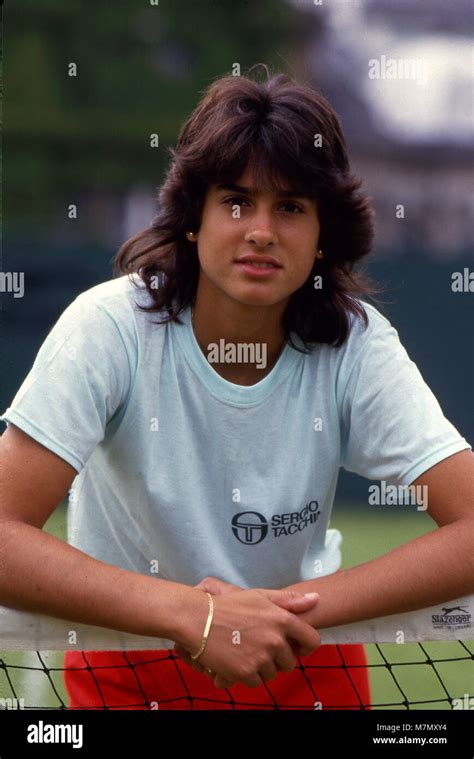 Tennis sabatini hi-res stock photography and images - Alamy